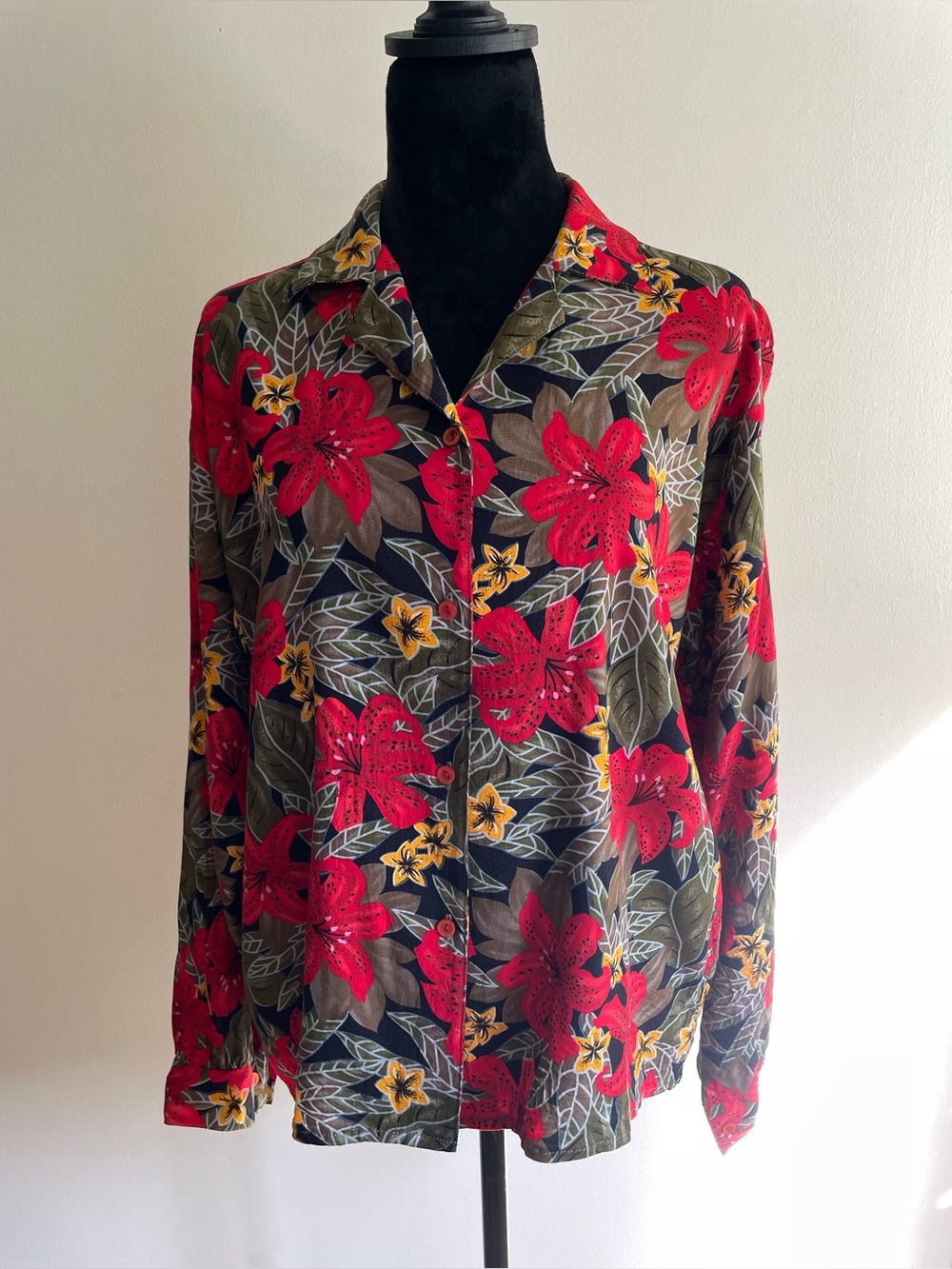 Vintage 90s Fashion Alley Floral Rayon Blouse XL Made in Canada Button Front